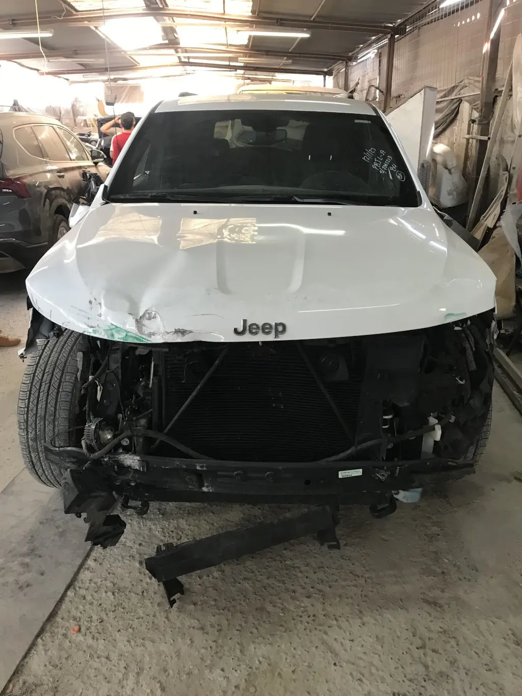 Reparación de Jeep Laredo - Antes de la restauración